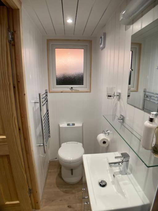 The Ashmere Tiny House Coldingham Exterior photo